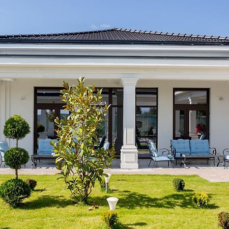 J'Adore Boutique Hotel لوغوج المظهر الخارجي الصورة