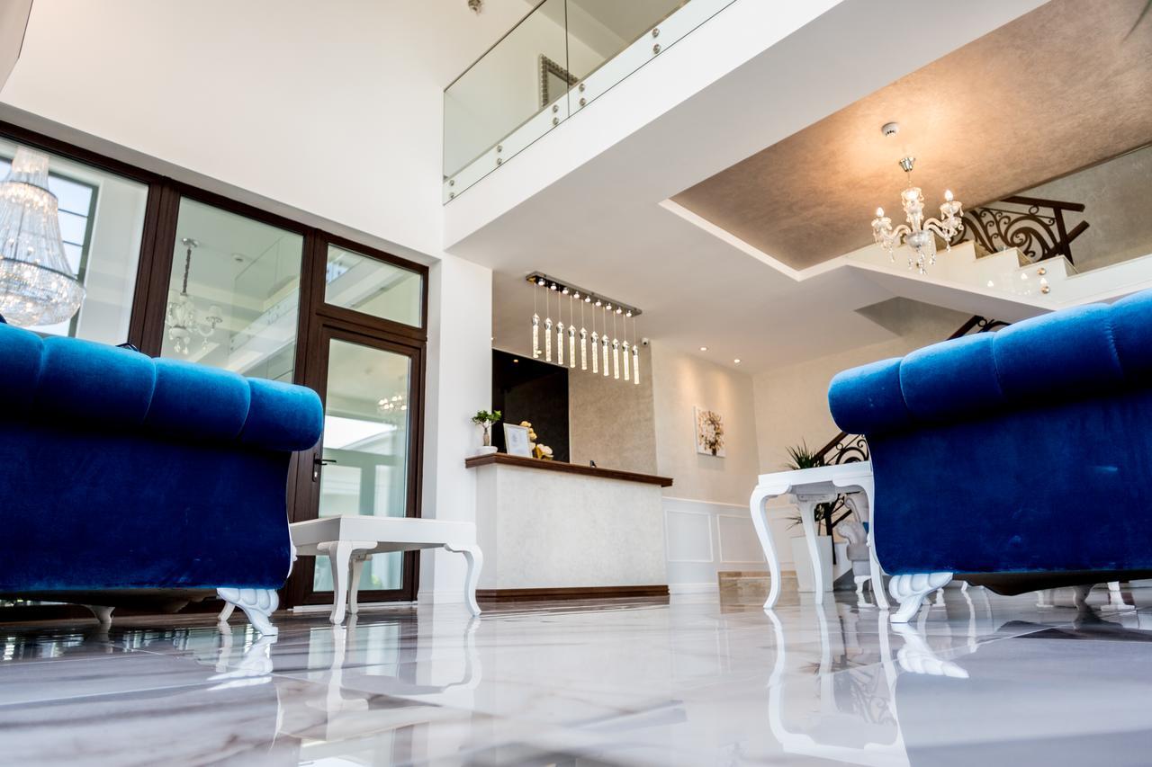 J'Adore Boutique Hotel لوغوج المظهر الخارجي الصورة