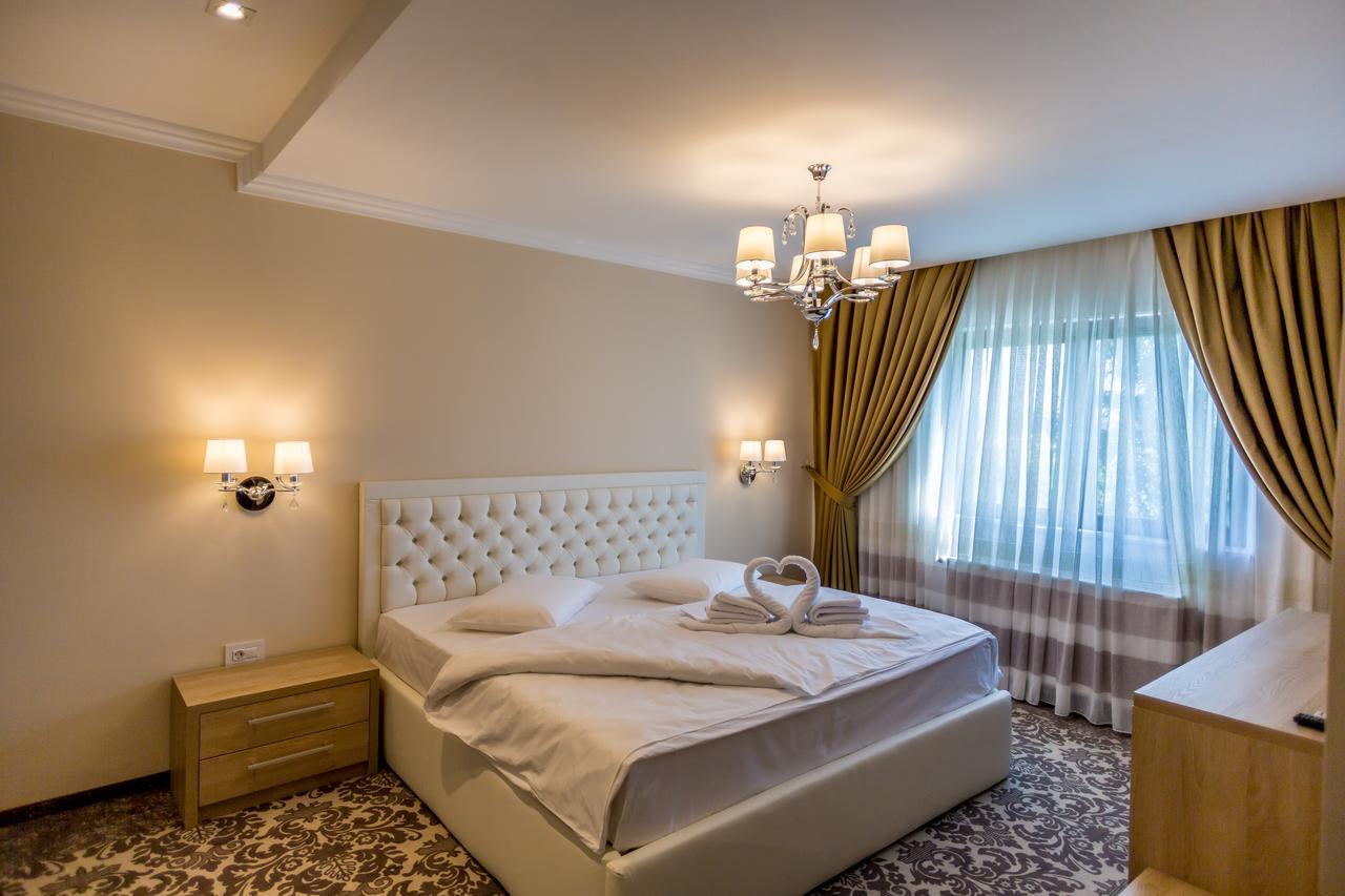 J'Adore Boutique Hotel لوغوج المظهر الخارجي الصورة