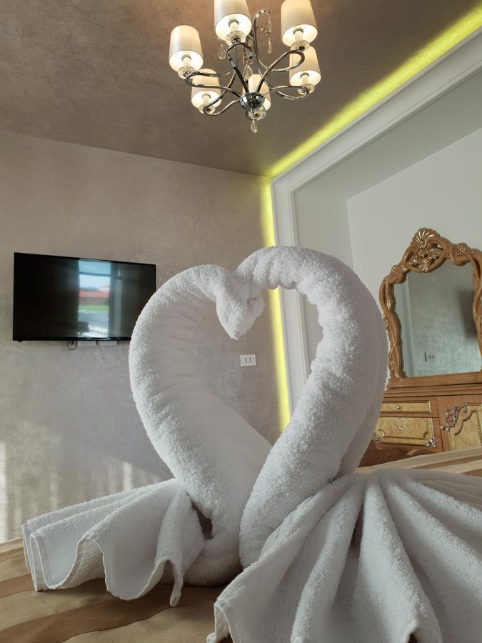 J'Adore Boutique Hotel لوغوج المظهر الخارجي الصورة